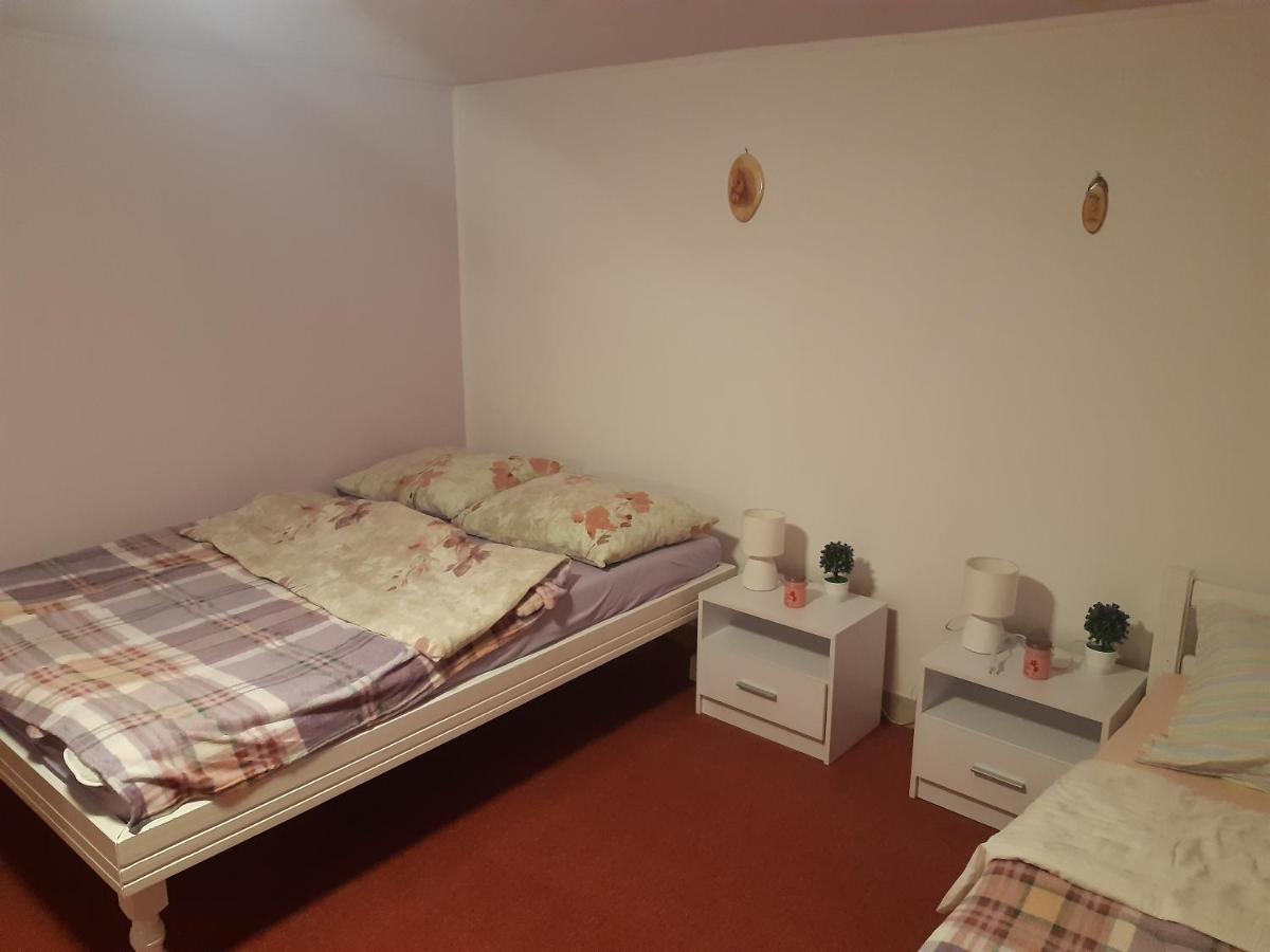 Studio Apartman Small Lili Popovaca Kültér fotó