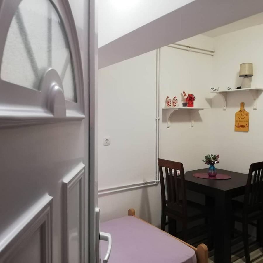 Studio Apartman Small Lili Popovaca Kültér fotó